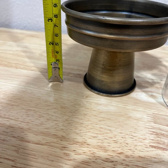 Candle holder with glass cover, gently used - Picture 5 of 6